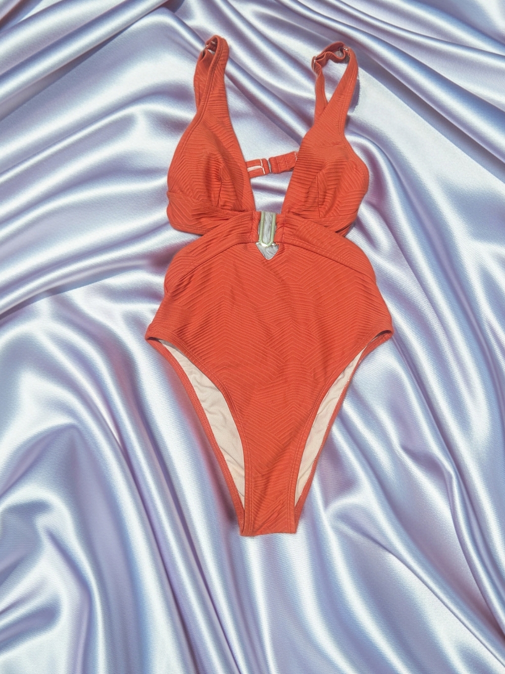 Cupshe Cross Rib Plunge U-Wire Swimsuit